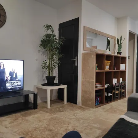 Maison Luxe Cléo Aeroport 4 Personnes Tillé