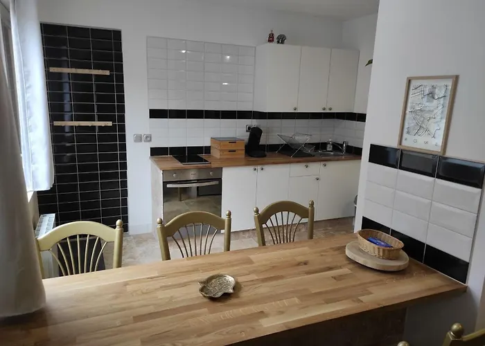 Maison Luxe Cleo Aeroport 2 A 5 Personnes Tille