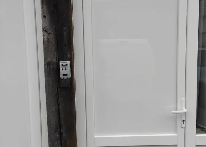 Maison Luxe Cleo Aeroport 2 A 5 Personnes Holiday home *