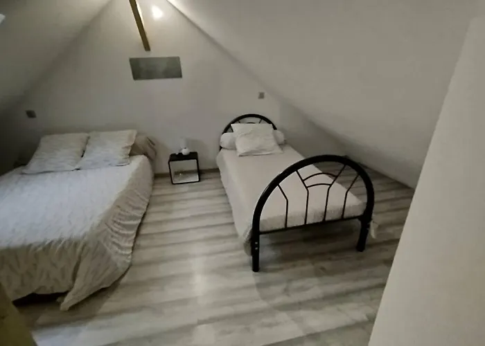 Holiday home Maison Luxe Cleo Aeroport 2 A 5 Personnes